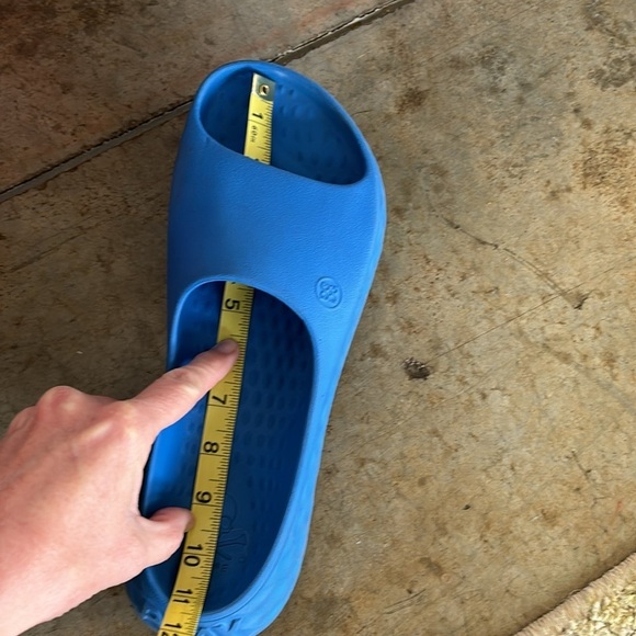G/Fore Blue G/Slides Size Men’s 12 - Picture 12 of 13